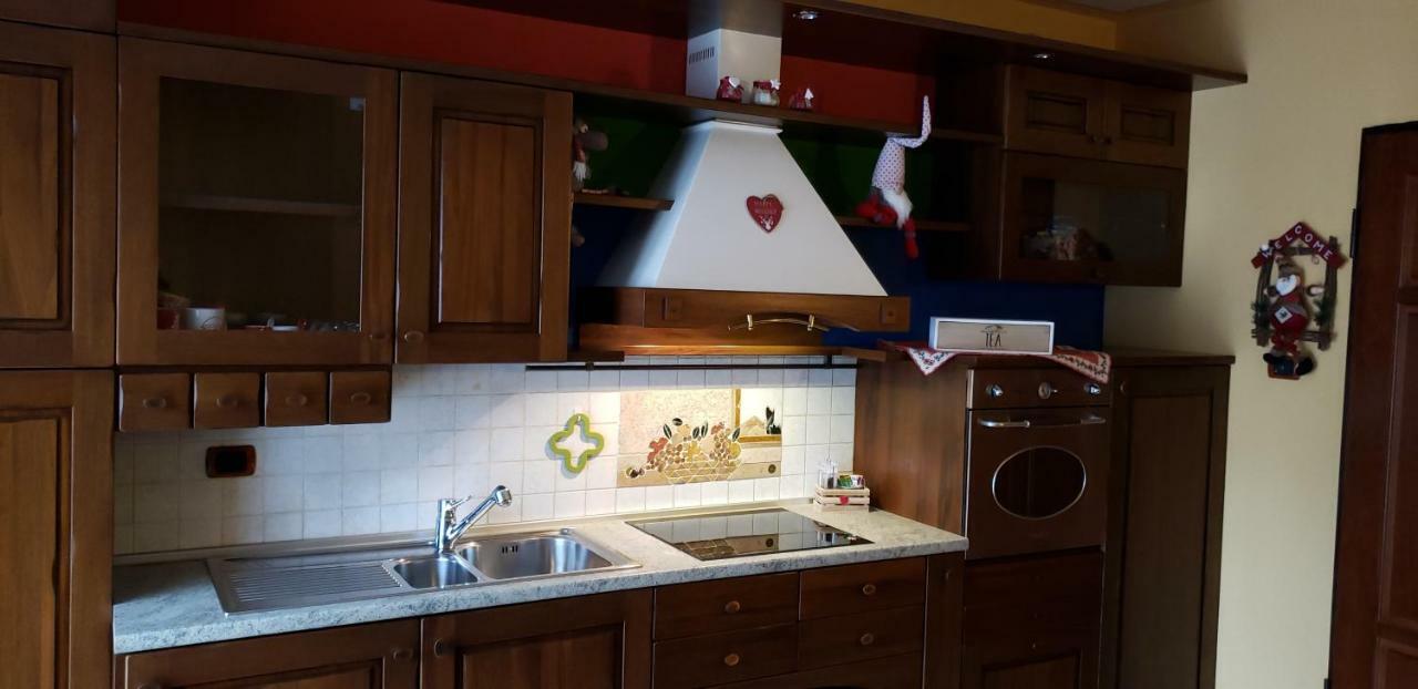 Le Chat a Pois Aoste Extérieur photo